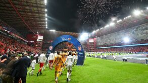 Jugadores de Tigres y Toluca en la Final del Apertura 2025.