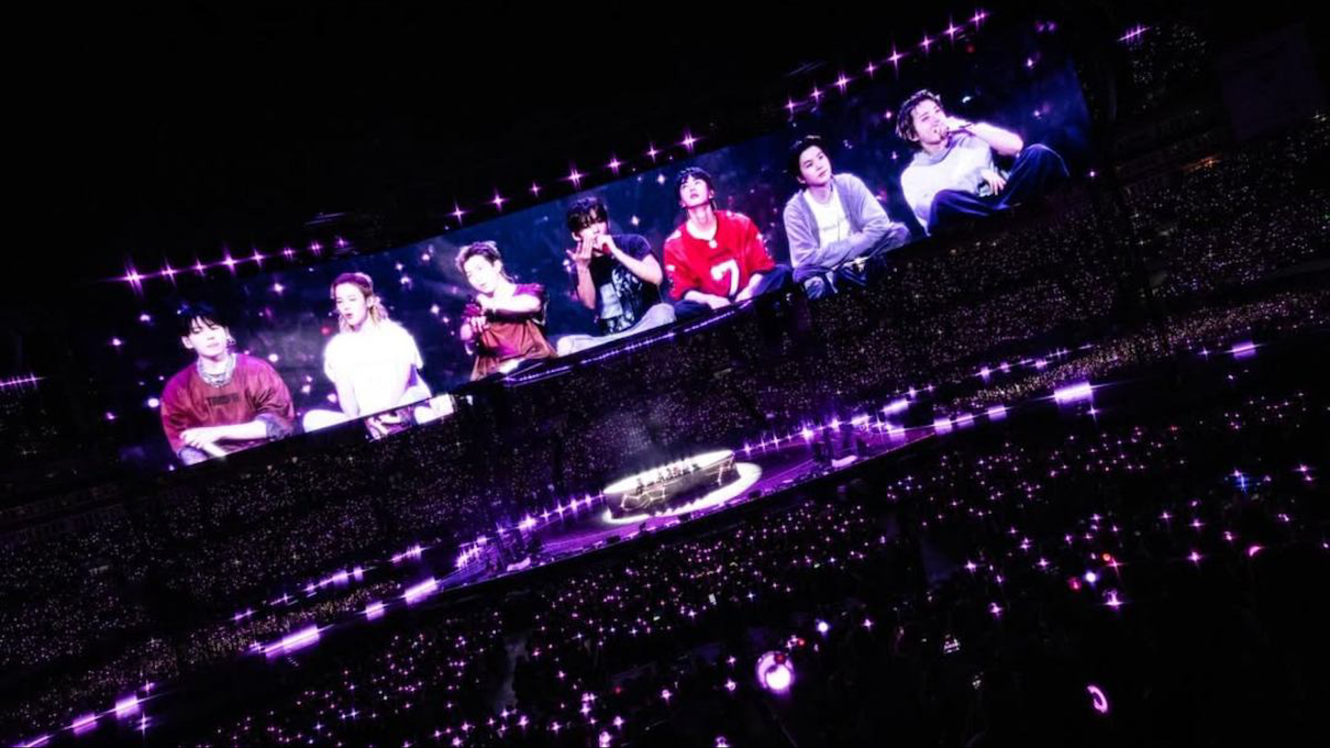 BTS regresó a México con la gira Arirang. Conoce los mejores momentos del show en el Estadio GNP y cómo comprar los boletos liberados para hoy 8 de mayo.