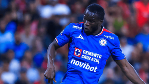 Joel Huiqui intentará conseguir su primera serie ganada de liguilla al frente de Cruz Azul.