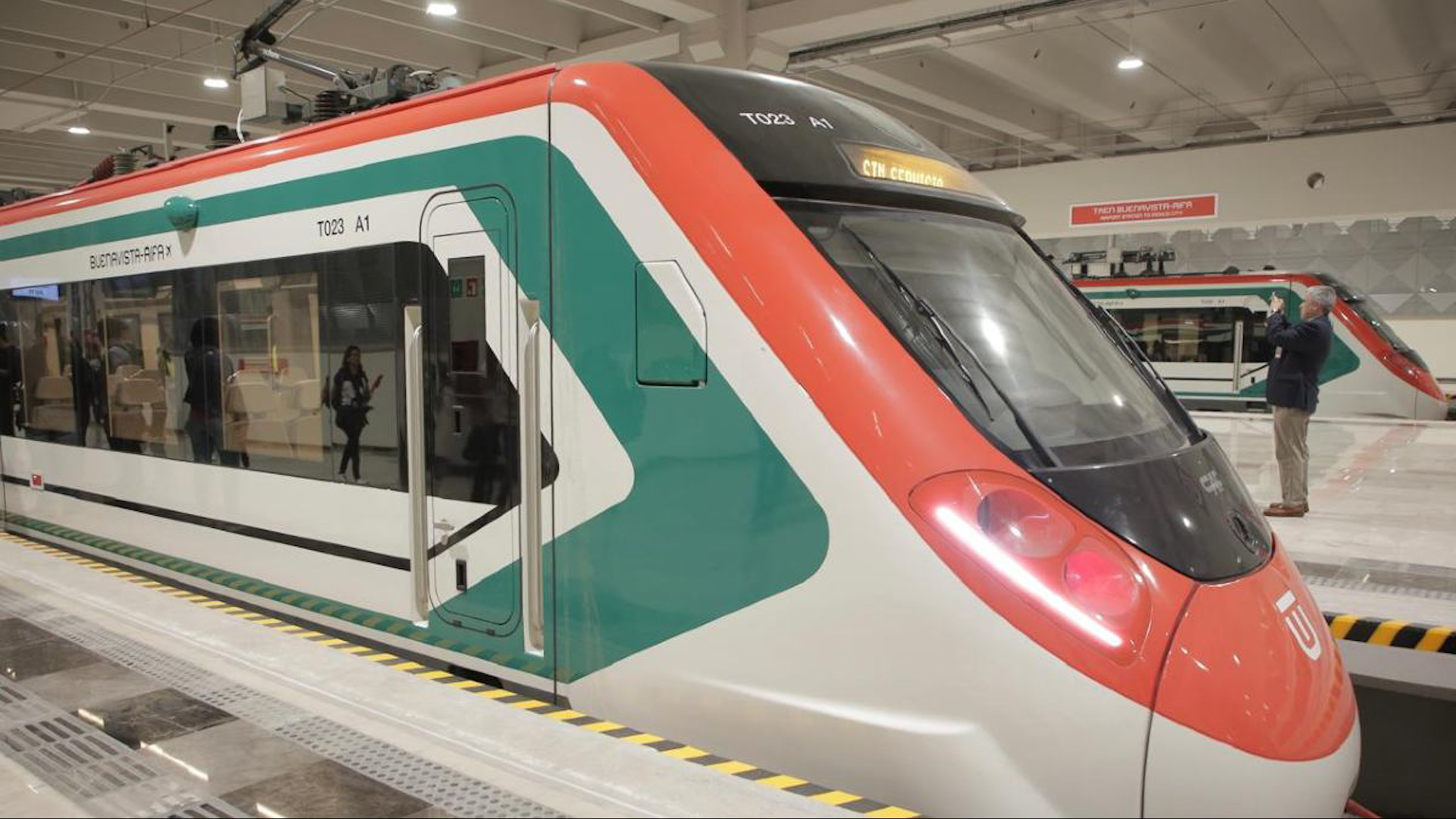 Pusimos a prueba el tiempo de llegada del tren al AIFA desde Buenavista. Conoce el costo actual de 45 pesos y los retrasos reportados por usuarios.