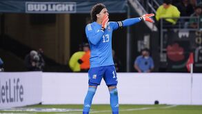 Memo Ochoa como capitán en un partido de la Selección Mexicana.