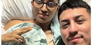 Kevin González con su familia en Durango.