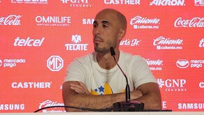 Guido Pizarro en conferencia de prensa tras la derrota de Tigres.