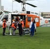 Protección Civil de Nuevo León realizó un operativo aéreo para trasladar pulmones desde Tamaulipas hacia Monterrey.