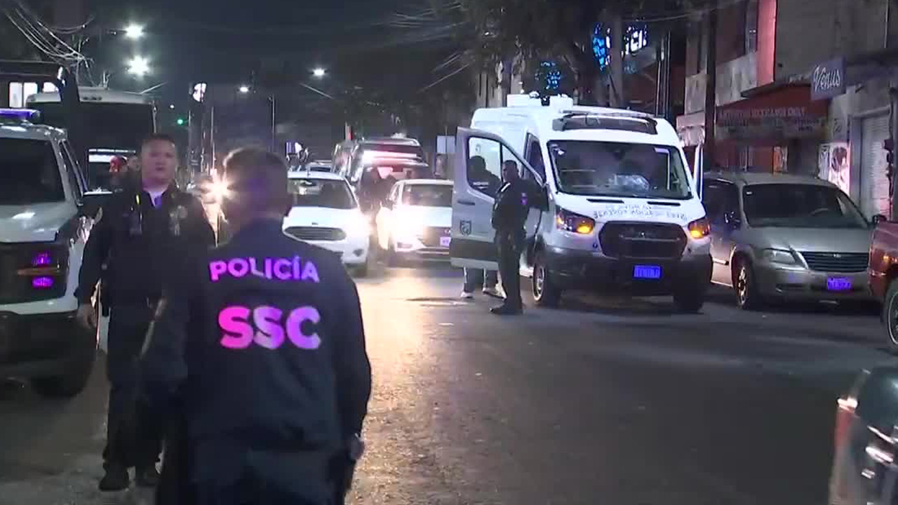 Dos hombres de entre 20 y 25 años fueron asesinados a balazos en la colonia Olivar del Conde, en la Álvaro Obregón, Ciudad de México.