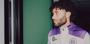 Chino Huerta previo al partido entre Anderlecht y Gent.