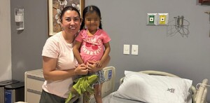 Yoana Judeli, de 5 años, recibió un trasplante de hígado de su tía Ana. La menor está en terapia intensiva en Guadalajara.