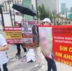 Afectados de Proyectos 9 se manifiestan en San Pedro y exigen a José Lobatón comparecer en la audiencia de imputación el próximo 15 de mayo.