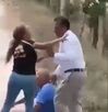 Chofer agrede a adulto mayor tras disputa por el descuento correspondiente del pasaje.