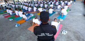 yoga en cárcel de Nuevo León
