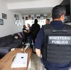 Policía dentro de anexo