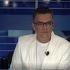 Ángel Carrillo, conductor de Telediario Matutino.
