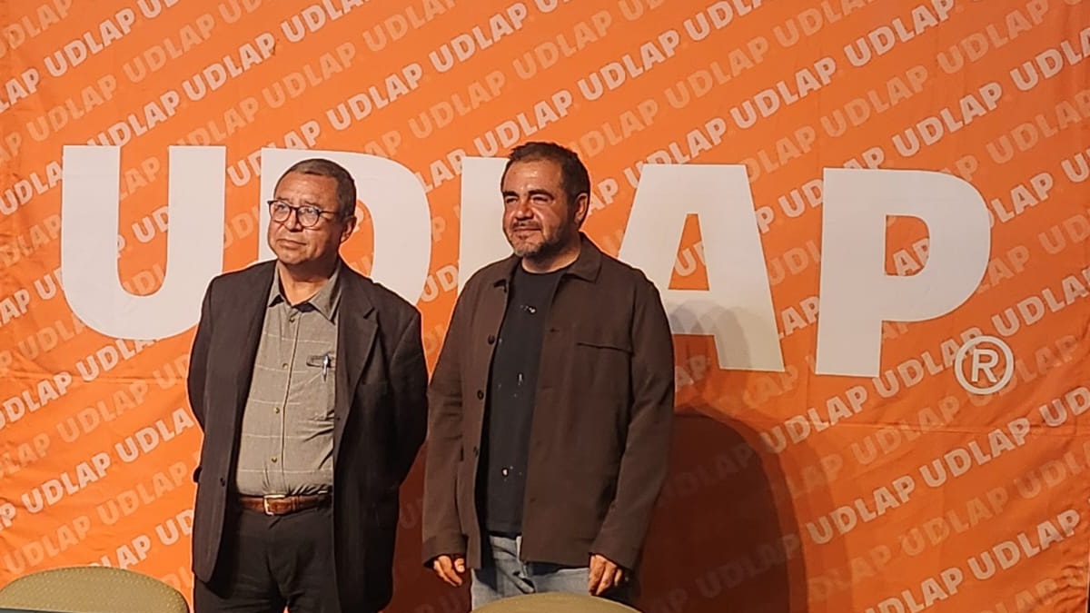 Docentes de la UDLAP en rueda de prensa sobre el taller Bajo la Pirámide