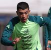 Erik Lira en un entrenamiento de la Selección Mexicana.