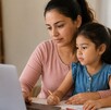 Las madres solteras y jefas de familia en Guanajuato continúan siendo uno de los sectores prioritarios dentro de los programas sociales.