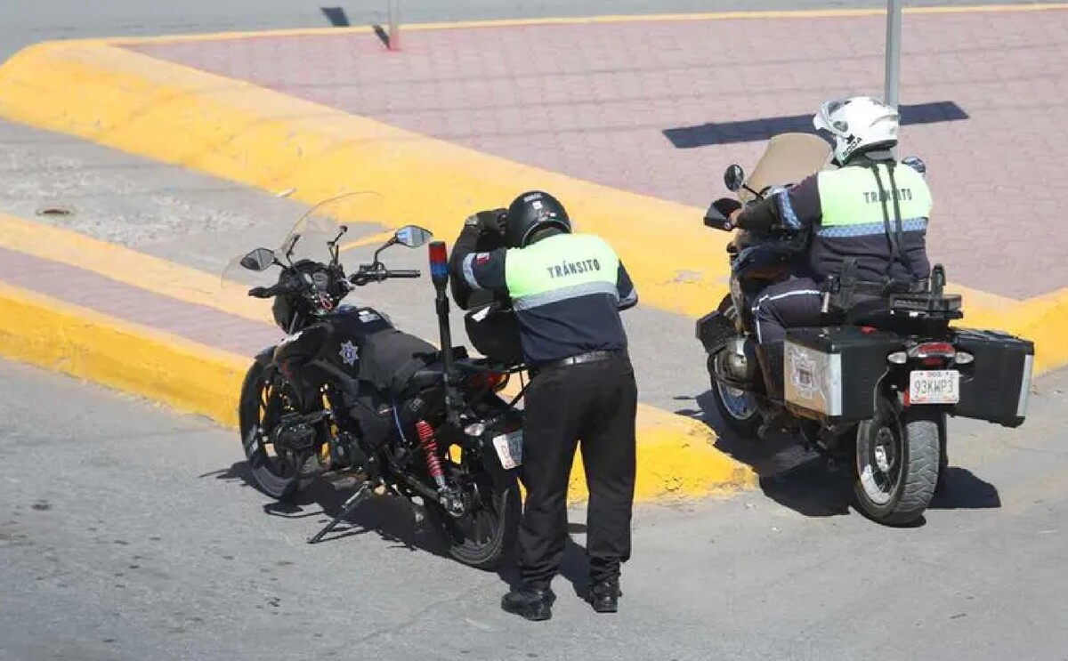 Agentes de tránsitos dados de baja tras dar positivo a antidoping sorpresa en Gómez Palacio.