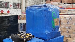 Cajas con cigarros piratas decomisadas en Industrial Vallejo.