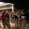 Integrantes del colectivo de búsqueda independiente Hasta Encontrarte localizaron los cuerpos de tres personas enterrados en una fosa clandestina.