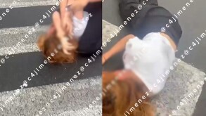 Extorsionadora ataca a la supuesta amante de su novio en el Mercado de Jamaica