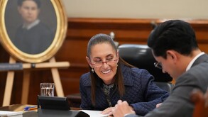 Sheinbaum habla por teléfono con Trump