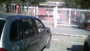 Madre denunció presunto bullying y agresión física contra su hija dentro de una primaria ubicada en la zona militar de Saltillo.