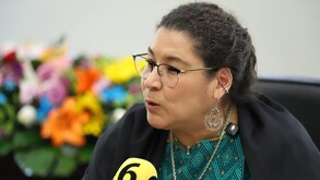 Lenia Batres aseguró en Nuevo León que el fuero a políticos ha generado impunidad en casos de corrupción y crimen organizado.