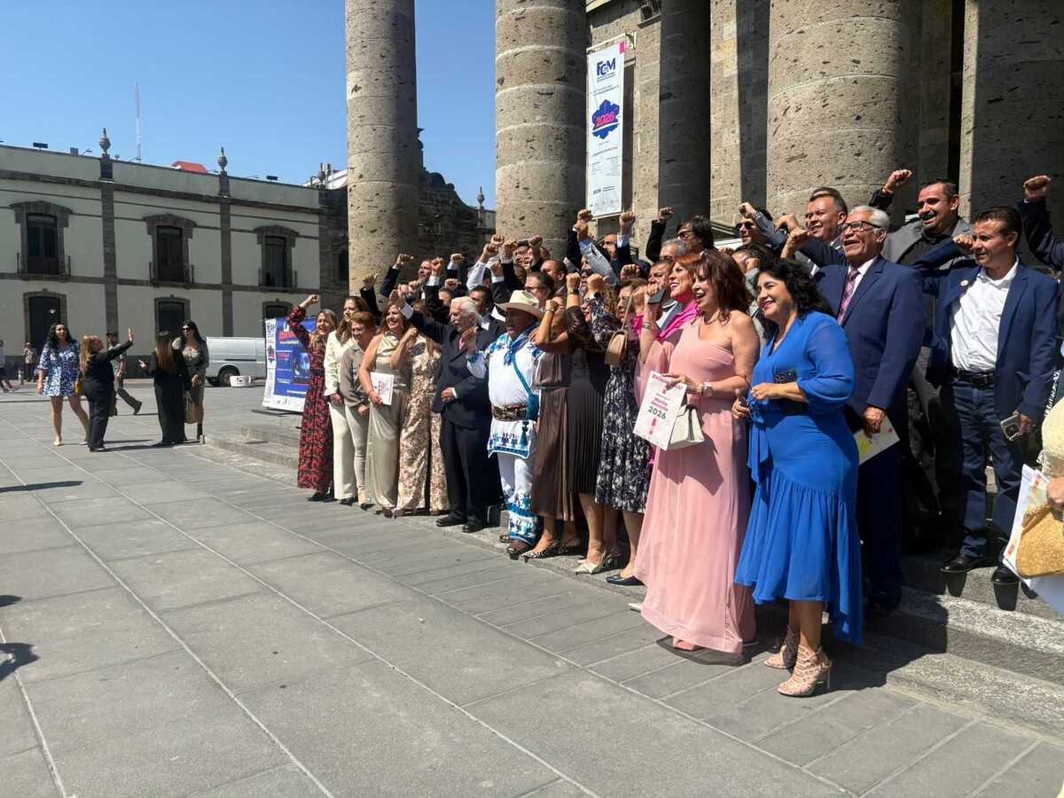 La reunión que tuvieron para realizar la entrega de los galardones para los maestros en Jalisco