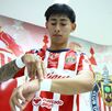 Analizamos cómo Gabriel Milito transformó a las Chivas mediante la identificación de talento y ajustes tácticos clave con jugadores como Govea, Romo y Aguirre.