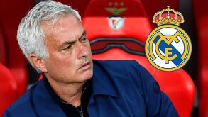 José Mourinho en la banca del Benfica durante el partido ante Braga en la liga de Portugal.
