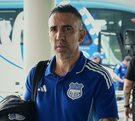 Emelec despidió a Vicente Sánchez, ex jugador, ahora entrenador uruguayo, ex del Cruz Azul.