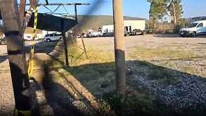 El misterioso hallazgo del cuerpo de un hombre dentro de una pipa cisterna movilizó a las autoridades de Zapopan a metros del Estadio Guadalajara.