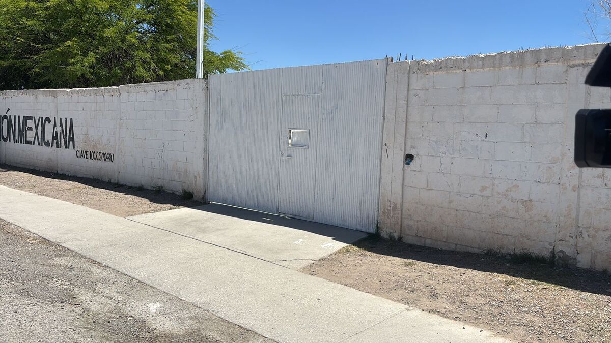 Las alumnas se encontraron al inicio del receso, donde pasaron de los insultos a los golpes.