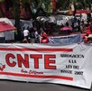 Maestros de la CNTE marchando en la Ciudad de México.