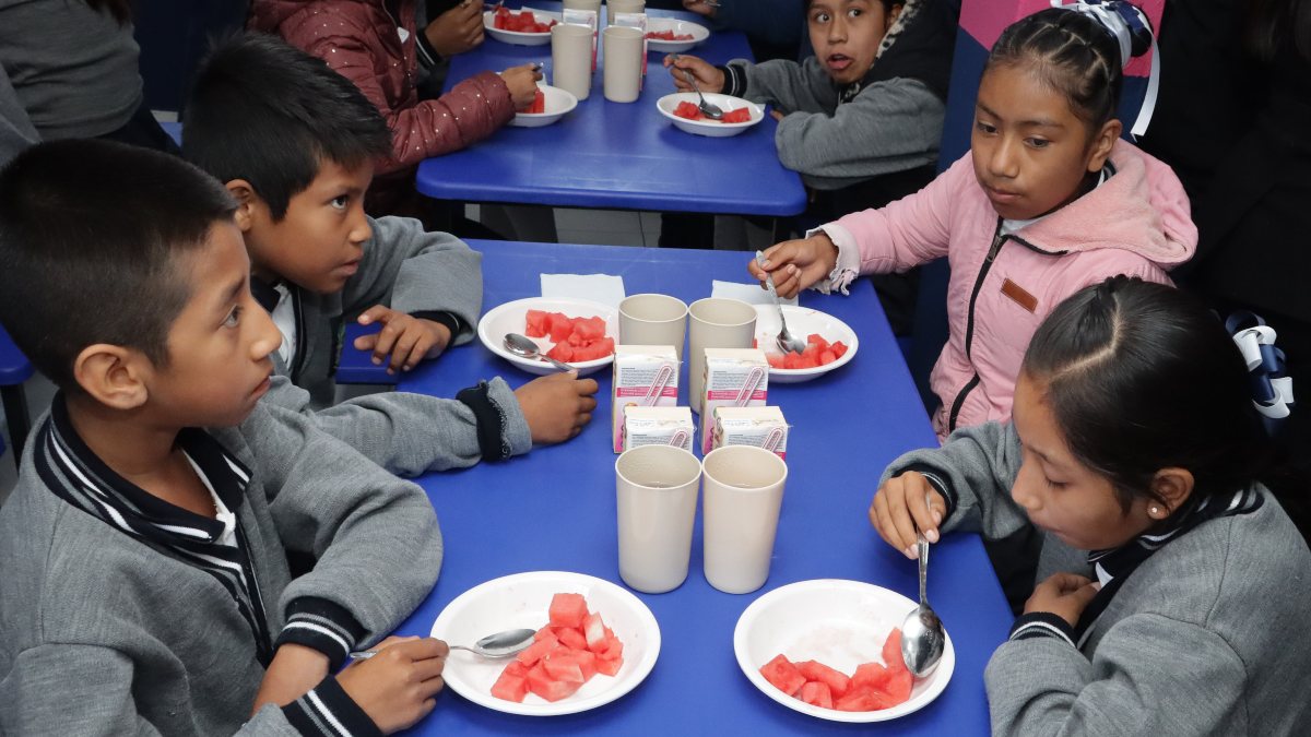 Nuevas instalaciones de 70 metros cuadrados, permitirán que comités de padres de familia preparen dietas balanceadas | Es Imagen