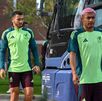 Luis Chávez y Julián Araujo sufrieron lesiones que podrían poner en peligro su presencia en el Mundial 2026.
