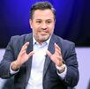 Neurólogo Daniel Martínez advierte sobre síntomas del Parkinson
