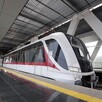Tren Ligero de Guadalajara arribando a una estación de la Línea 3
