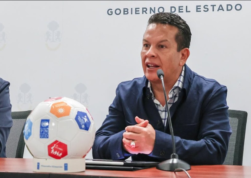 Uno de los representante y encargados de dar el anunicio sobre el nuevo evento deportivo que habrá de cara al Mundial 2026 en Guadalajara