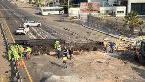 Los trabajos de reparación del socavón registrado el día martes sobre la carretera federal 45, en el tramo Silao-León, presentan un avance del 30 por ciento.