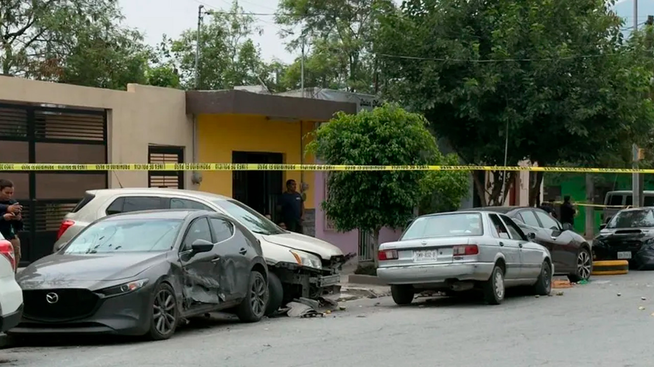 Sujetos armados provocaron una persecución y realizaron disparos en la colonia Niño Artillero, en Monterrey.