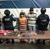 pareja detenida por elementos policiacos