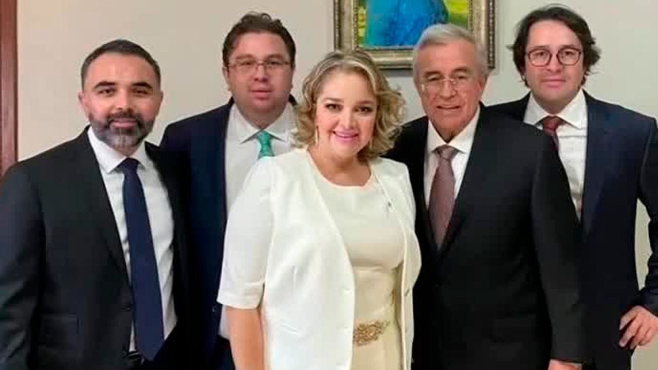 La UIF congeló cuentas de Rubén Rocha Moya y comenzó a revisar movimientos financieros de empresas ligadas a sus hijos.