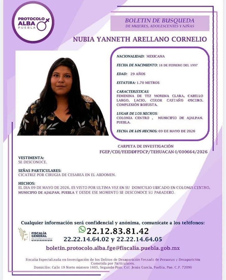 Ficha de búsqueda de una mujer en Puebla.