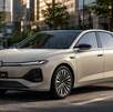Foto del Volkswagen ID. Era 5S con fondo de urbanidad