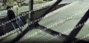 Los Chales disparando contra ‘El Pitufo’ en calles de Tlalnepantla.