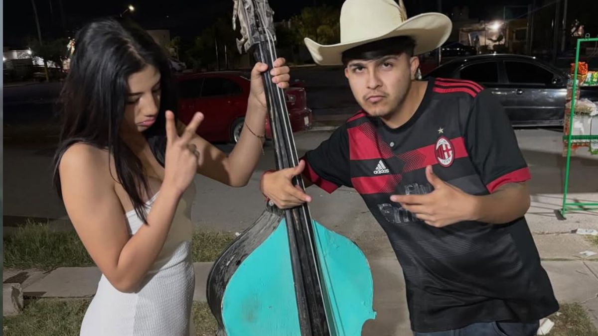 En la mayoría de sus sketches, la pareja vive un 'amor apache' | FOTO: IG elsiloos1