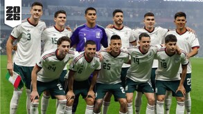 Selección mexicana con once jugadores