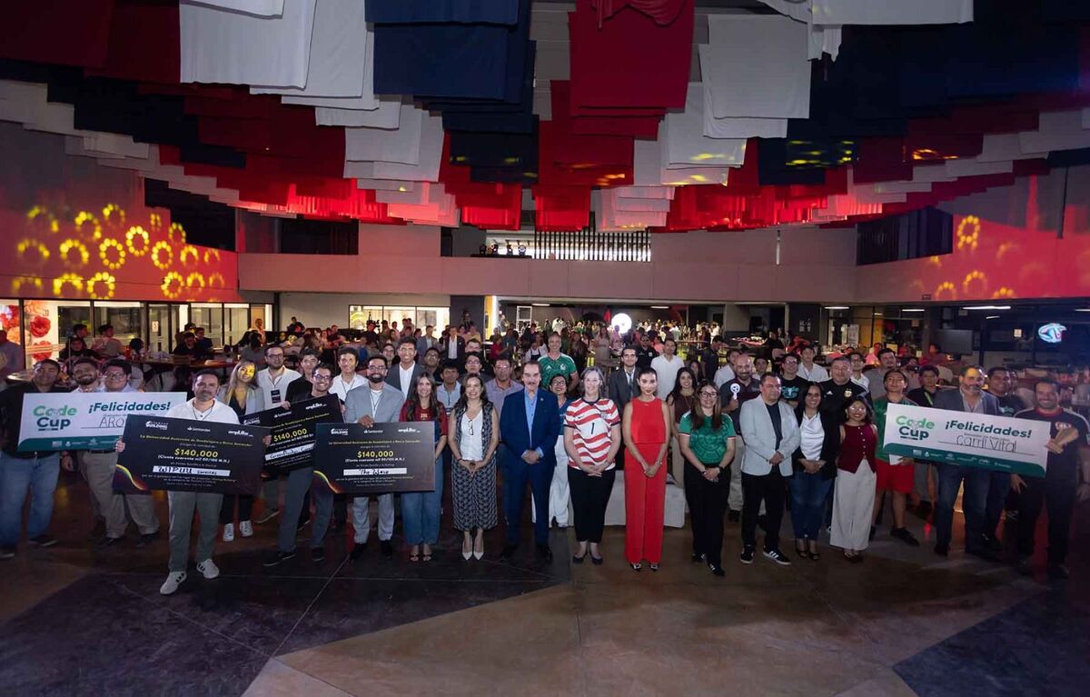 La UAG fue sede de Beyond the World Cup 2026, una plataforma que premia proyectos de movilidad, salud y turismo de cara a la justa mundialista.