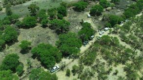 Fiscalía de Jalisco extenderá por kilómetros el rastreo forense tras localizar fosa en Lagos de Moreno y recurre a catastro para localizar al dueño del predio.