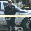 Policías resguardan cuerpos de pareja asesinada en la alcaldía Miguel Hidalgo.